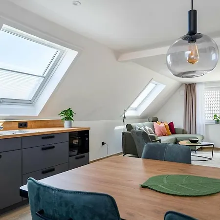 One-bedroom * غريتسيل